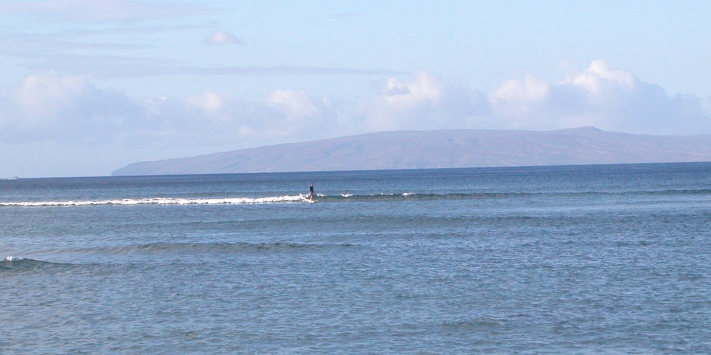 seedicksurf.com - Maui Daily Surf shots!!